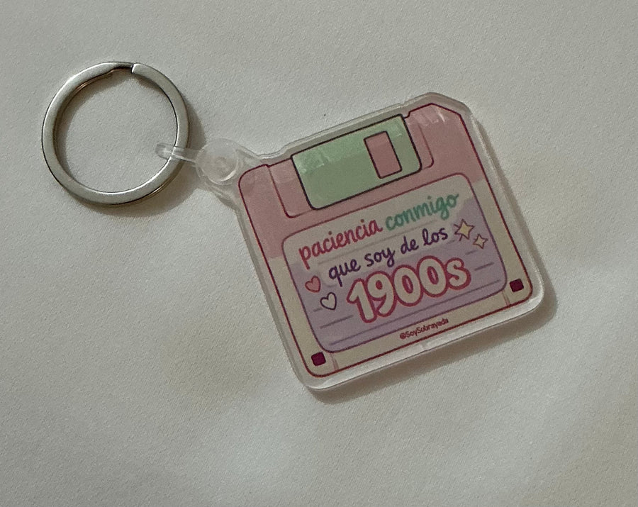 Llavero – Paciencia Conmigo que Soy de los 1900s